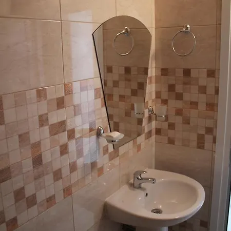 Otel Tiara *