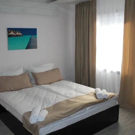 Otel Tiara *