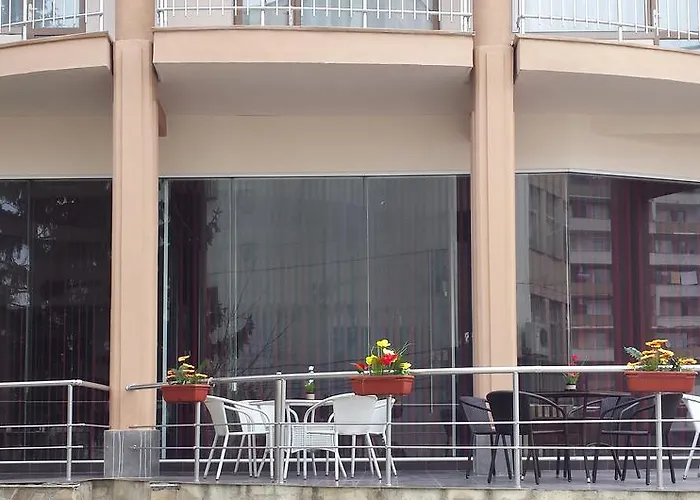 Tiara * Добрич